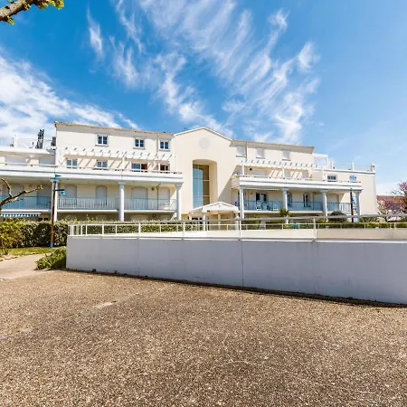 Apartament Les Hautes Folies-5 By Interhome